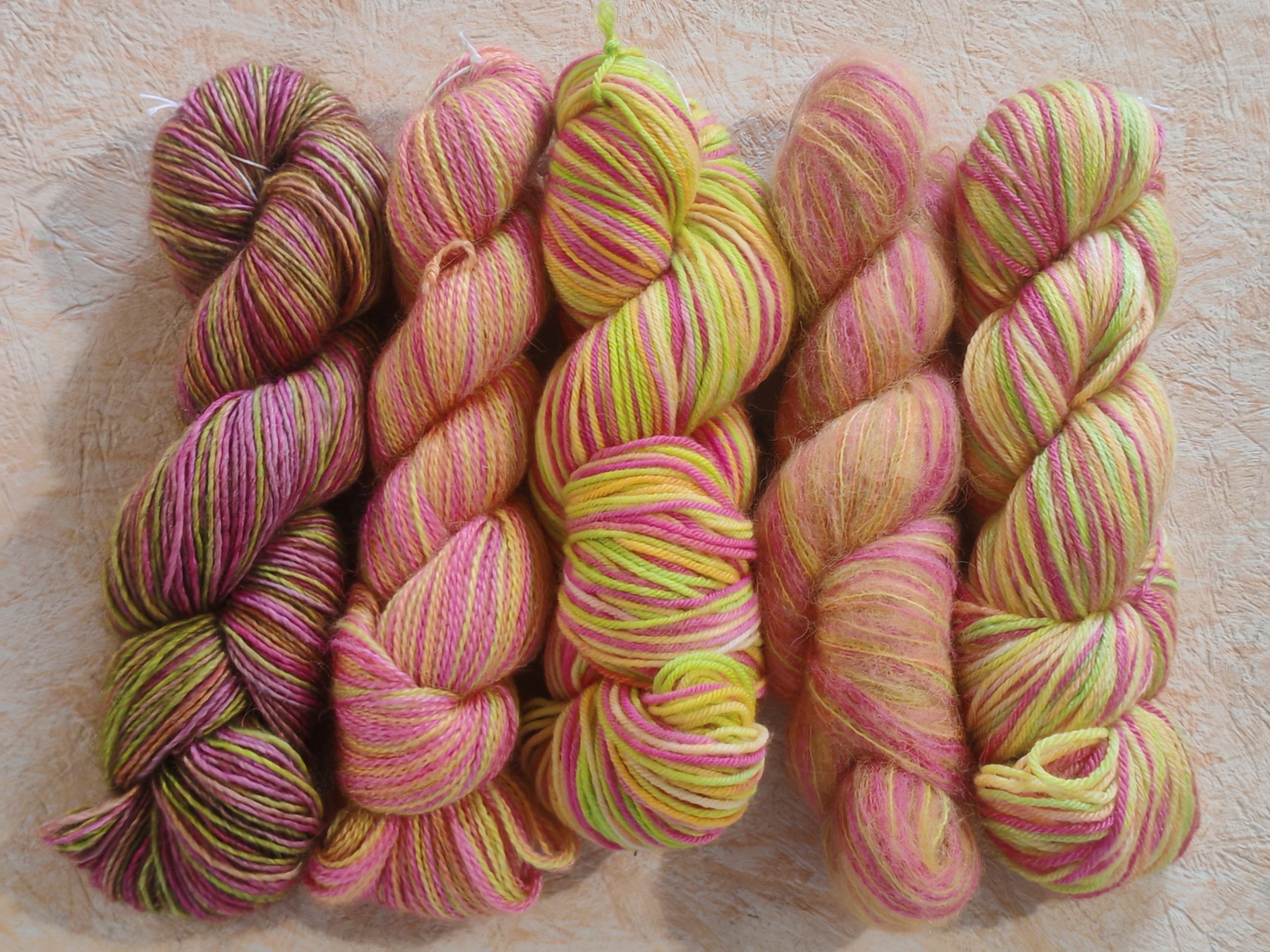 TUTTI FRUTTI